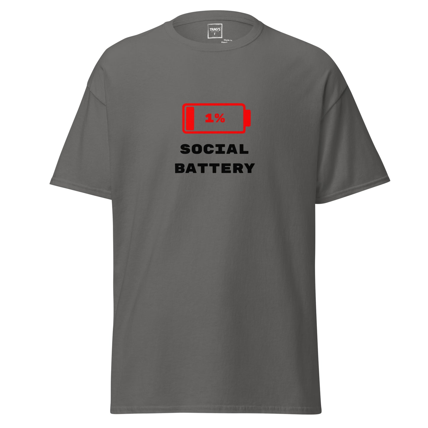T-Shirt mit Spruch „1 % Social Battery“ – Classic Standard, rotes Batterie-Symbol