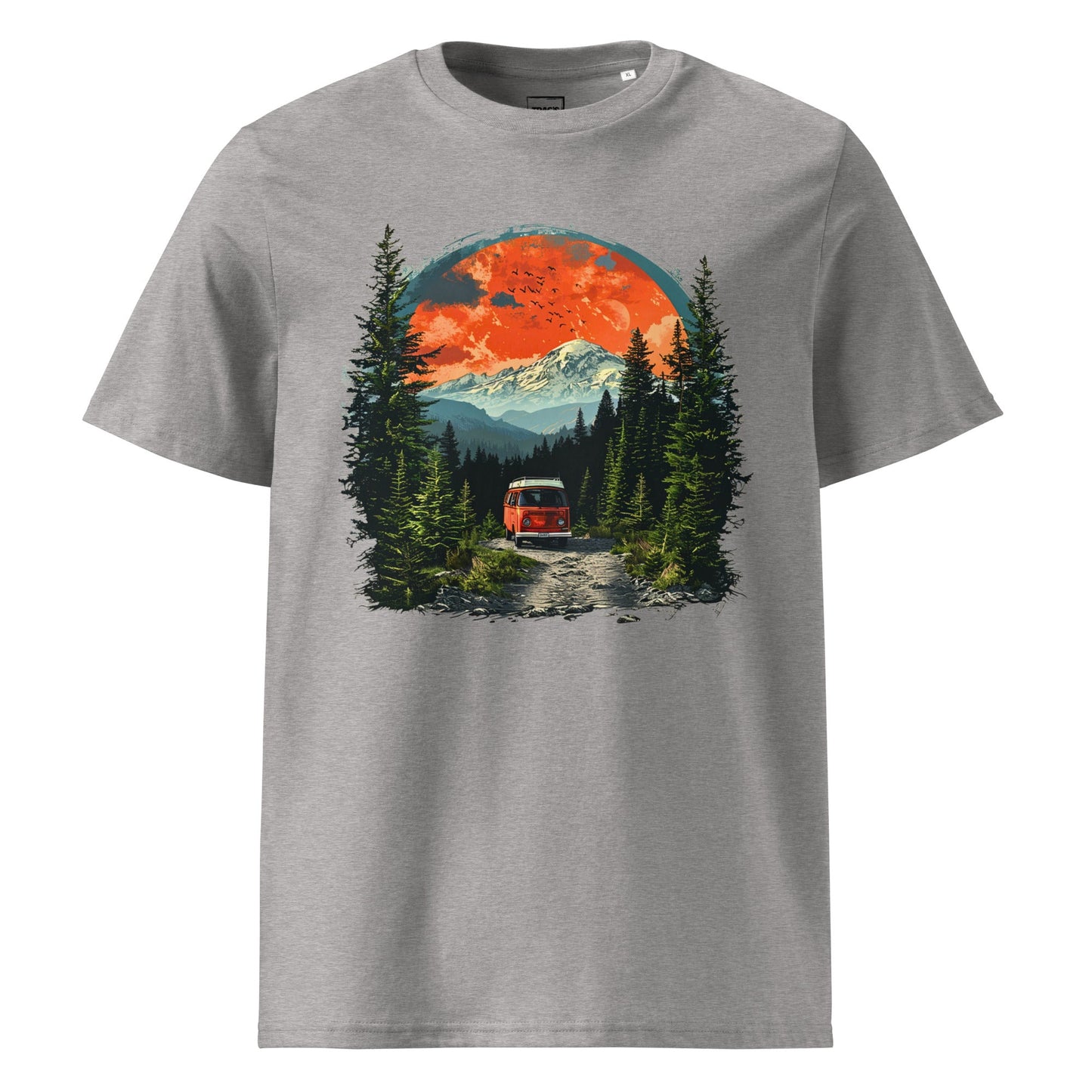 Campervan T-Shirt – Premium Eco, nachhaltiges Bio-Shirt mit Wald- und Bergmotiv