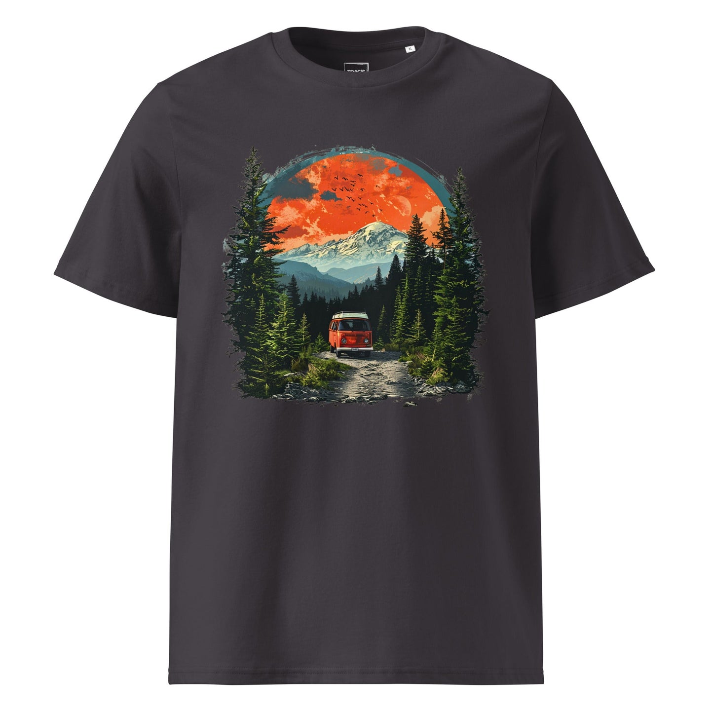 Campervan T-Shirt – Premium Eco, nachhaltiges Bio-Shirt mit Wald- und Bergmotiv