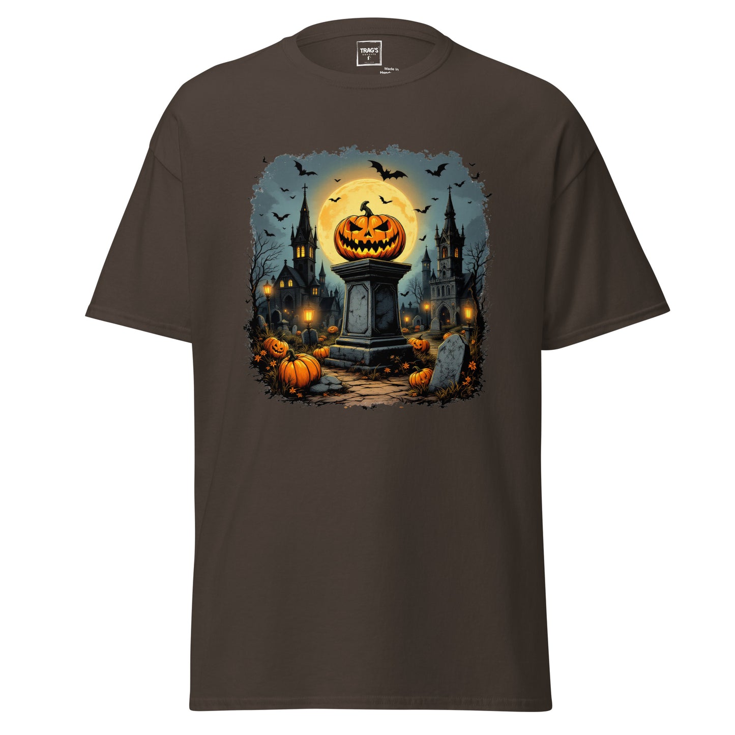 Halloween T-Shirt mit Motiv Kürbis-Altar, Schlosskulisse und Fledermäusen